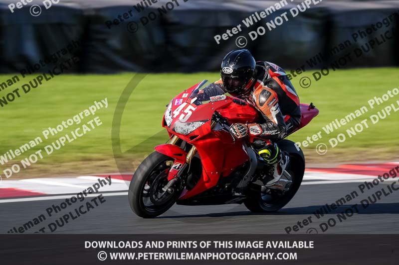 donington no limits trackday;donington park photographs;donington trackday photographs;no limits trackdays;peter wileman photography;trackday digital images;trackday photos